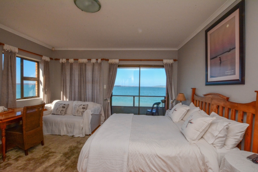 9 Bedroom Property for Sale in Saldanha Western Cape